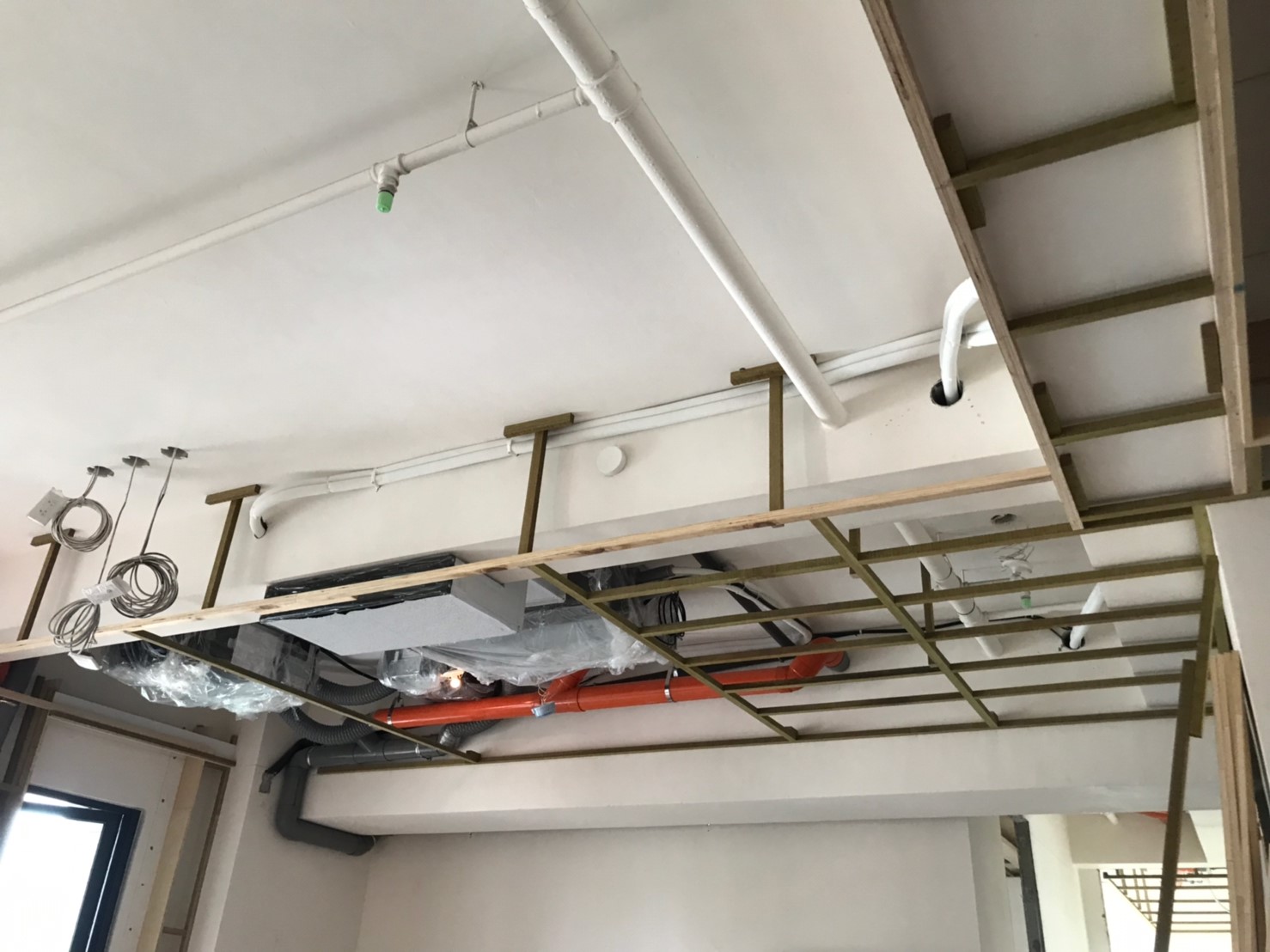 室內裝修全熱交換器與空間設計的完美融合 - 藝瓦高雄室內設計 室內裝修全熱交換器與空間設計的完美融合 - 藝瓦高雄室內設計