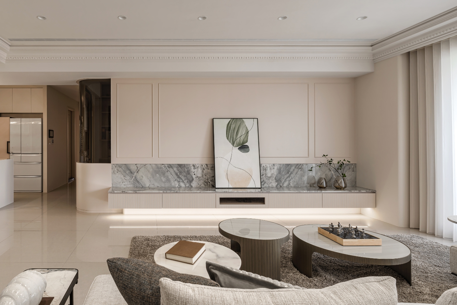 藝瓦空間設計<美術帝國B1-24F>，線板電視牆造型