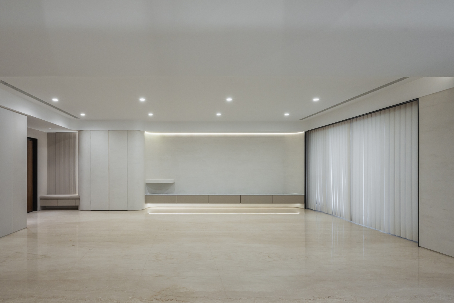 藝瓦空間設計<晶硯>，噴漆電視牆材質